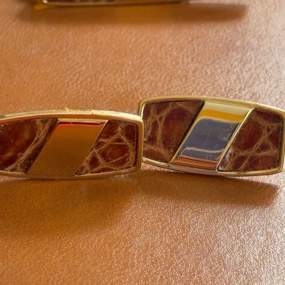 Anson signed vintage tie tack and cuff link set - Picture 4 of 5